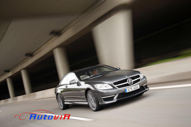 Mercedes-Benz Clase CL - CL 63 AMG - 11.jpg