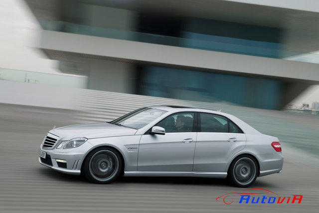 Mercedes-Benz Clase E - E63 AMG 2010 - 09