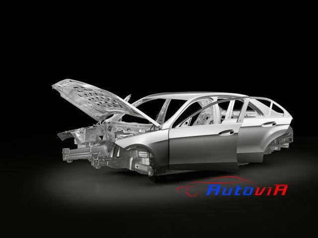 Mercedes-Benz Clase E - Safety - Bodyshell - 00