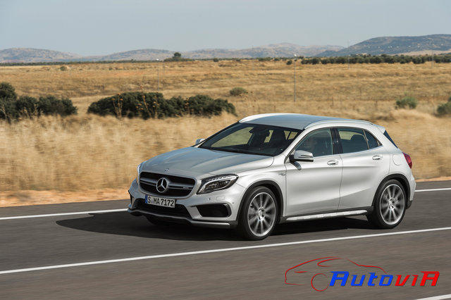 Mercedes-Benz GLA 45 AMG 2014 - 08