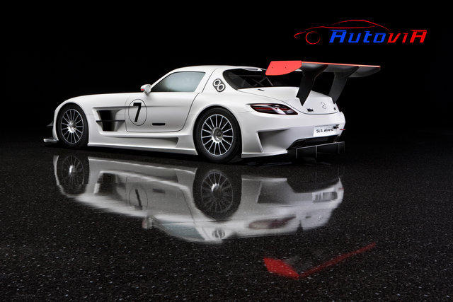 Mercedes-Benz SLS AMG GT3 - 01