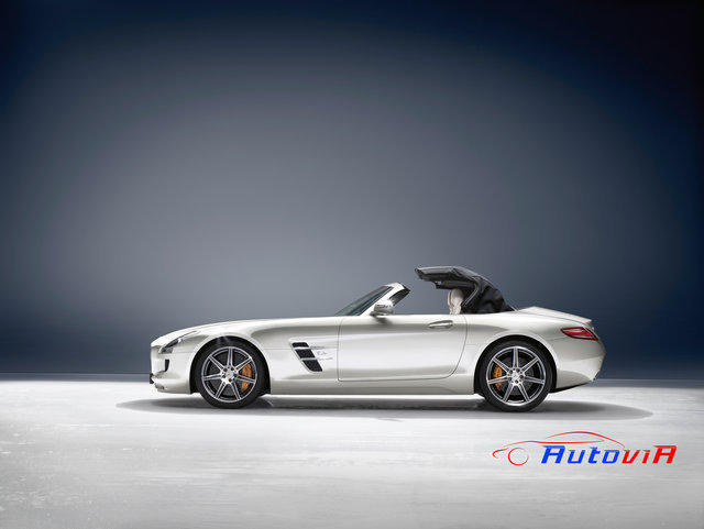 Mercedes-Benz SLS AMG Roadster - 08