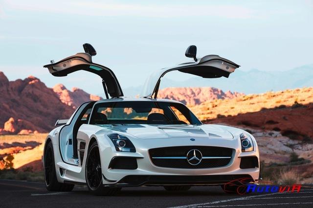 Mercedes-Benz SLS AMG Coupé 2013 00