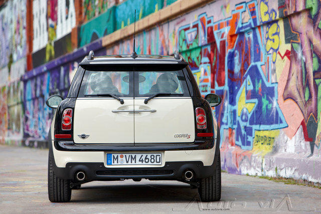 MINI Cooper S Clubman 2010 10