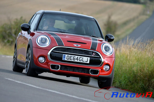 MINI Cooper S 5 Puertas - 002