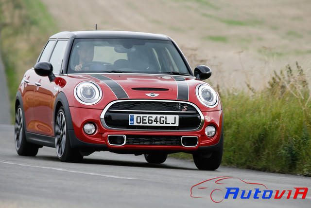 MINI Cooper S 5 Puertas - 004