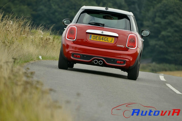 MINI Cooper S 5 Puertas - 011