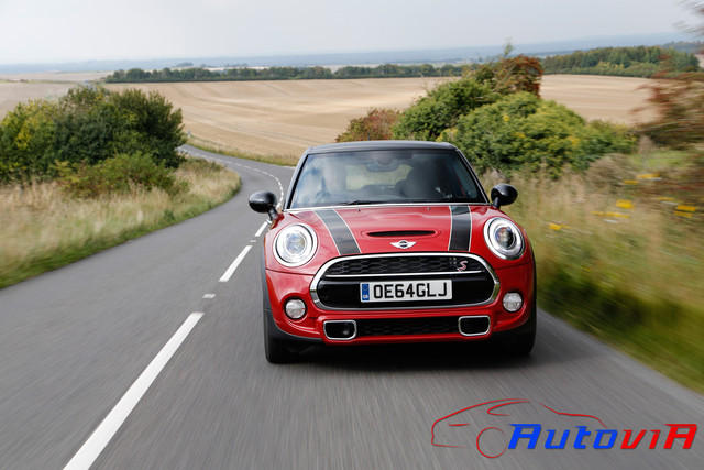 MINI Cooper S 5 Puertas - 019