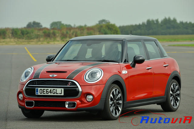 MINI Cooper S 5 Puertas - 110