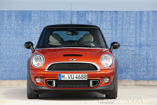 MINI Cooper S 2010 19