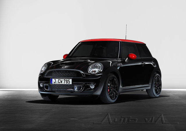 MINI John Cooper Works 2010 02