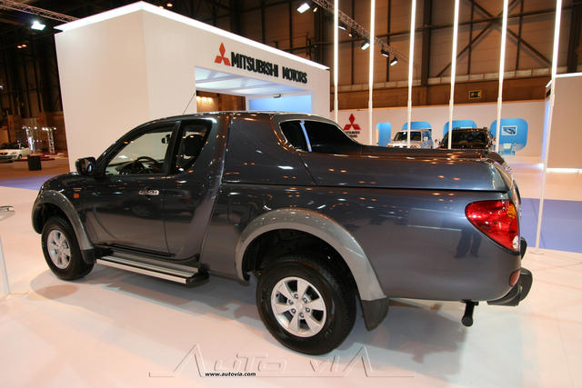 Mitsubishi L200 9