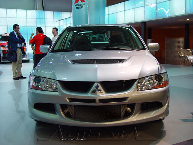 Miotusubishi Lancer Evolution VII 1