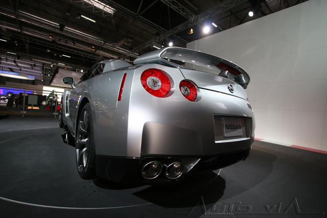 Nissan GTR 2008 5