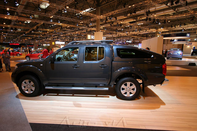 Nissan Navara 2006 5