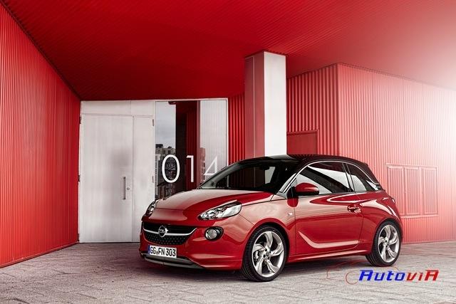 Opel-Adam-2012-Movimiento-012