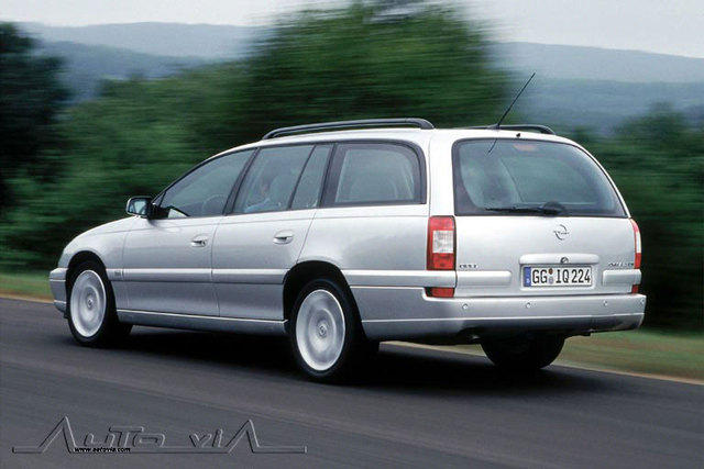 Opel Omega Caravan 2