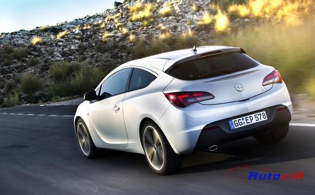 Opel Astra GTC 2013 16