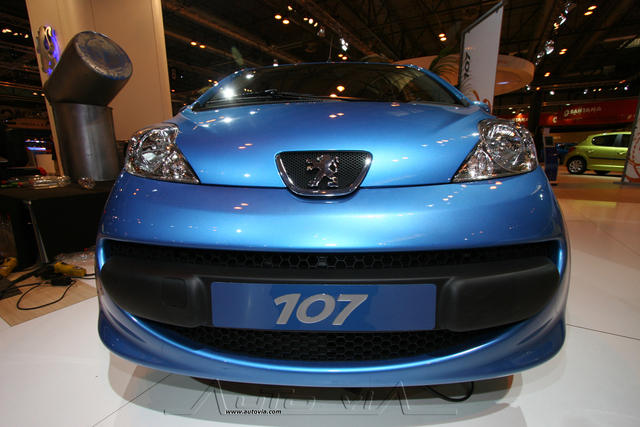Peugeot 107 13