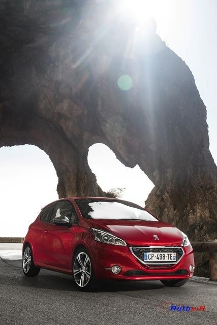 Peugeot 208 GTI 2013 01