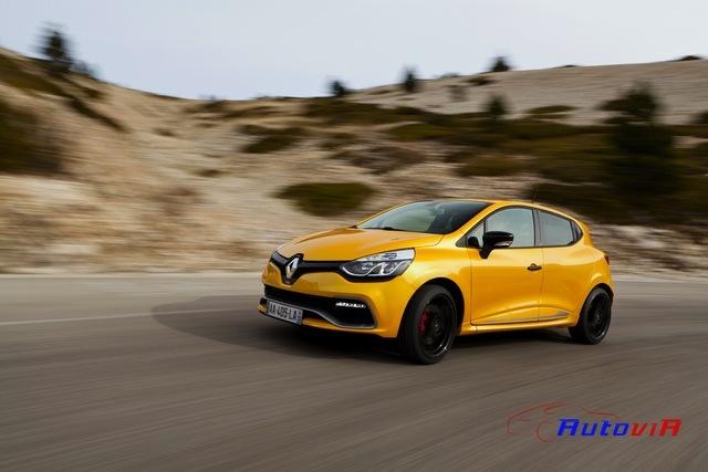 Renault Clio RS 200 2013 004