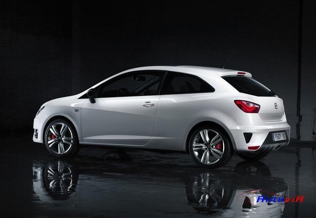 Seat-Ibiza-Cupra-2012-013