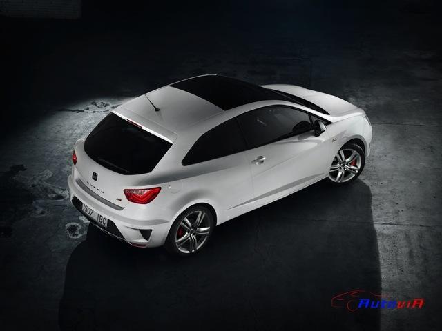 Seat-Ibiza-Cupra-2012-014