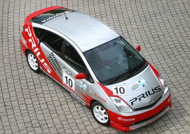 Toyota Prius GT 3 1