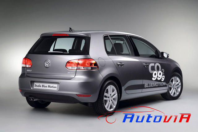 VolksWagen - Golf - 00