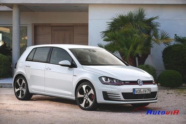 Volkswagen Golf GTI 2013 - 12