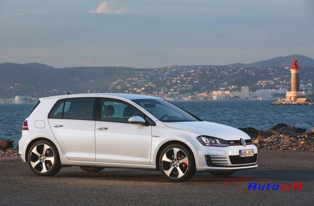 Volkswagen Golf GTI 2013 - 21