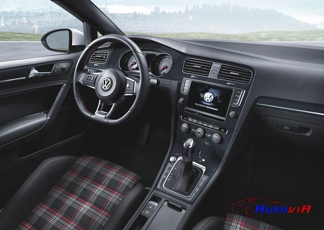 Volkswagen Golf GTI 2013 - 30