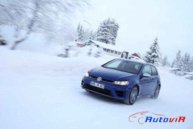 Volkswagen Golf R 2014 06