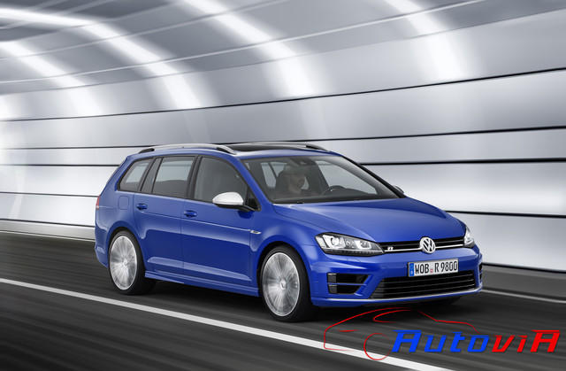 VW Golf R Variant 2014 08