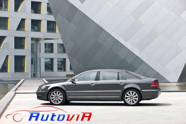 VolksWagen - Phaeton - 23