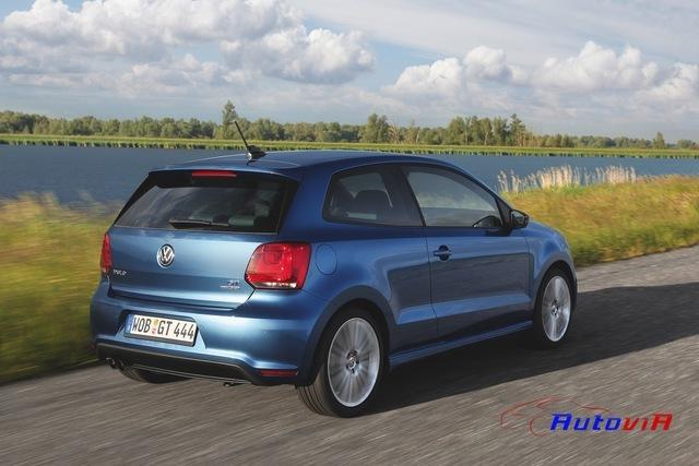 VolksWagen - Polo BlueGT - 13