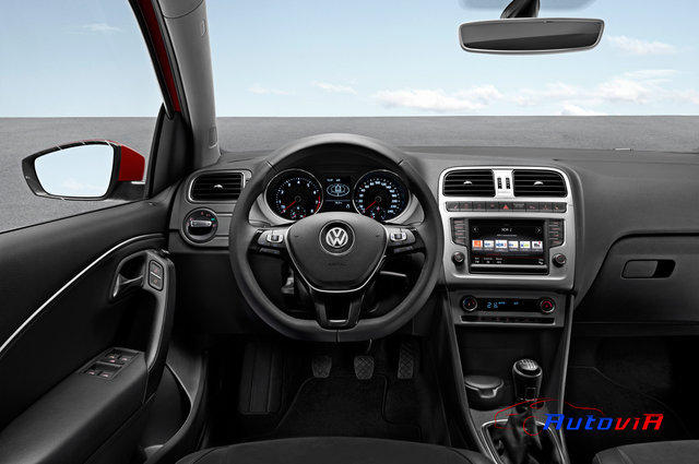 Volkswagen Polo 2014 16