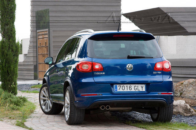 Volkswagen Tiguan R-Line 08