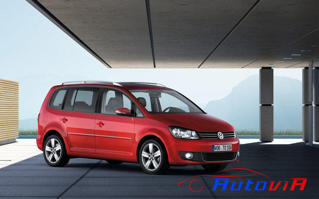 VolksWagen - Touran - 14