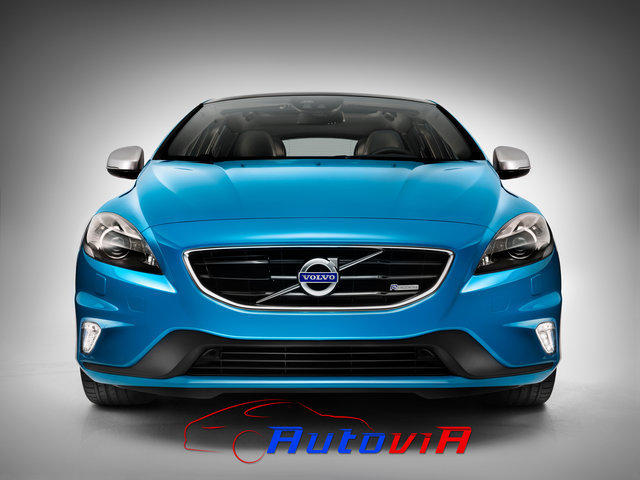 Volvo V40 R-Design - 011