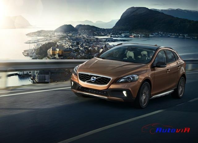 Volvo V40 Cross Country 2013 022