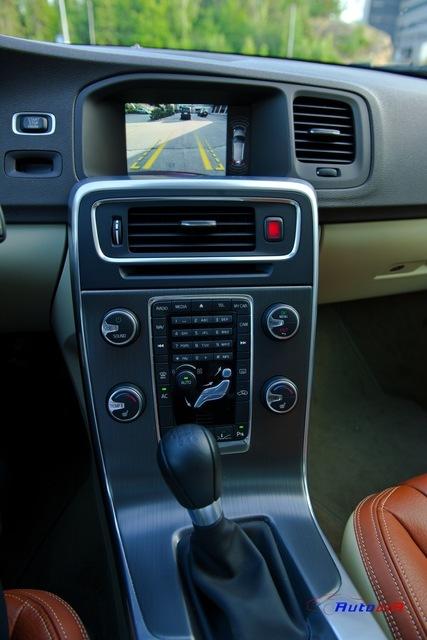 Volvo V60 2012 016