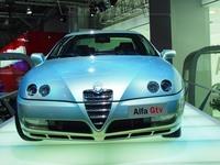 Alfa Romeo GTV 01