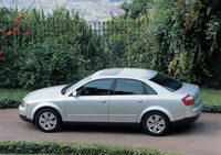 Audi A4 Hasta 2004 003