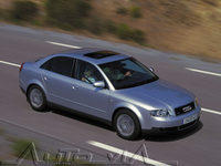 Audi A4 Hasta 2004 006