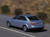 Audi A4 Hasta 2004 008