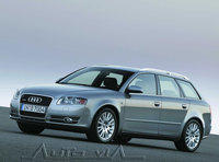 Audi A4 2004 12