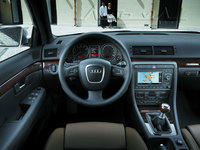Audi A4 2004 15