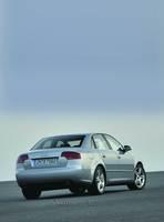 Audi A4 2004 26