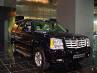 Cadillac Escalade 1 001